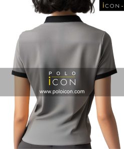 เสื้อโปโลผู้หญิงสีเทาเข้ม ตัดแถบเฉียงสีดำใหญ่ตรงกลาง เพิ่มดีเทลแถบสีเหลืองสดด้านข้างซ้าย แขนและปกคอสีดำ เพิ่มลุคทันสมัยสไตล์สปอร์ต ภาพที่ 2