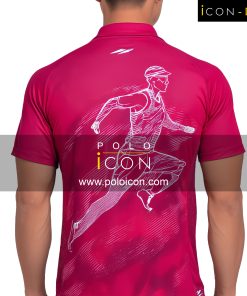 เสื้อพิมพ์ลายราคาส่งโทนสีชมพูเข้ม ลายกราฟิกนักวิ่งเต็มตัวด้านหลัง สื่อถึงพลังและความคล่องตัว เหมาะสำหรับเสื้อพิมพ์ลายฟุตบอลหรือเสื้อกีฬาพิมพ์ลายที่ใช้ในทีมกีฬา โรงเรียน หรือองค์กร
